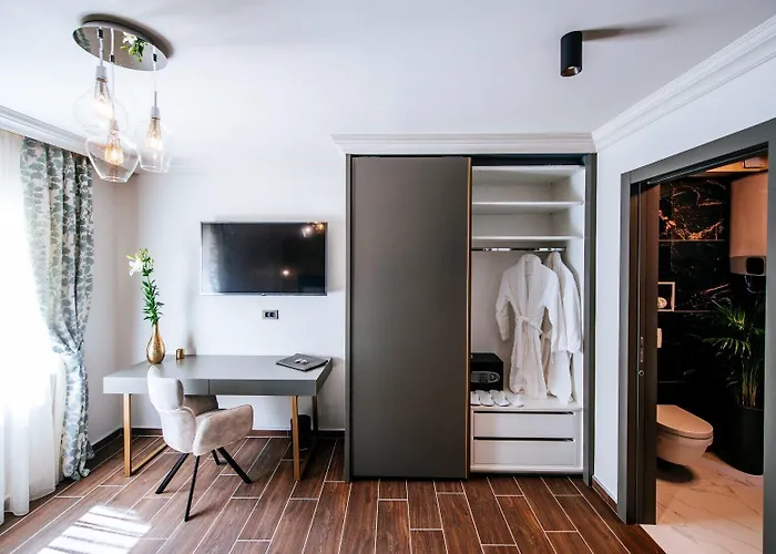 Luxury Vindemiae Zára